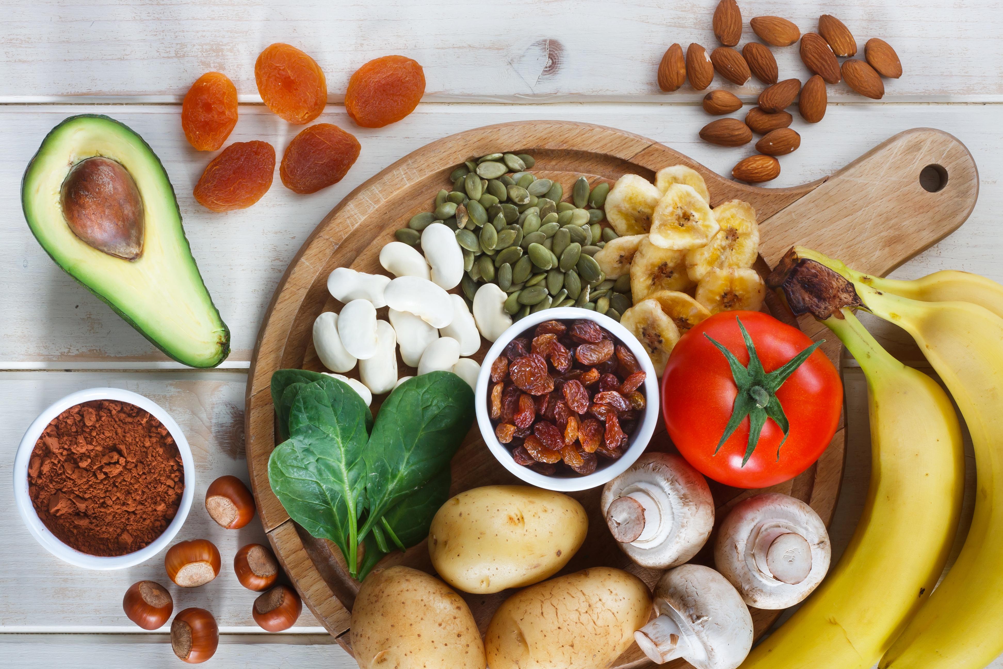 Buka Potensi Kesehatan Anda: Memperkenalkan Layanan Pendidikan Makan Sehat Blissveg dengan Dr. Ethan Greenleaf!